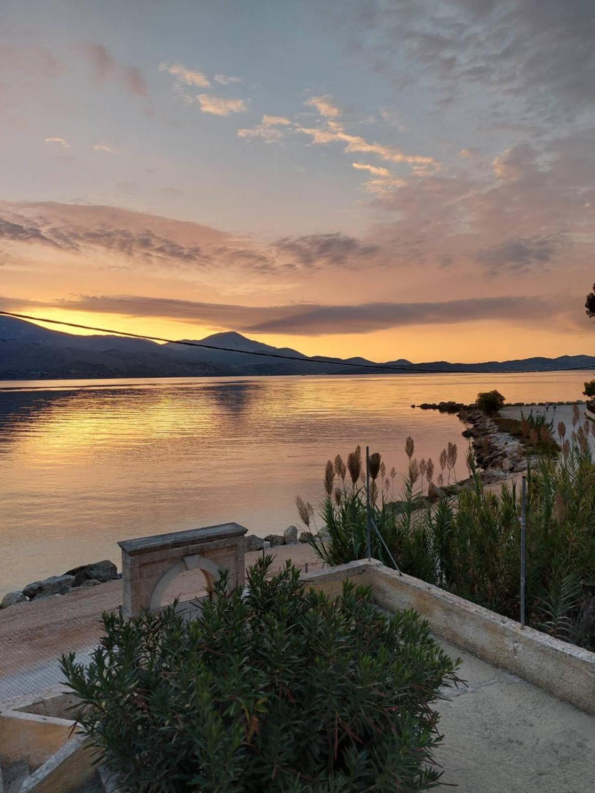 Apollonides Seafront Villa 2 Melete Lixouri Esterno foto